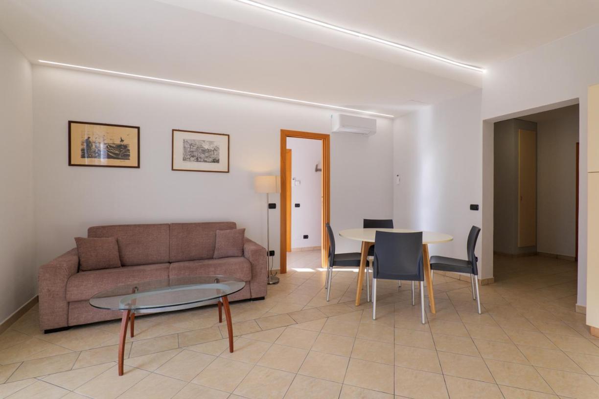 Appartamenti Lungolago Verbania Extérieur photo