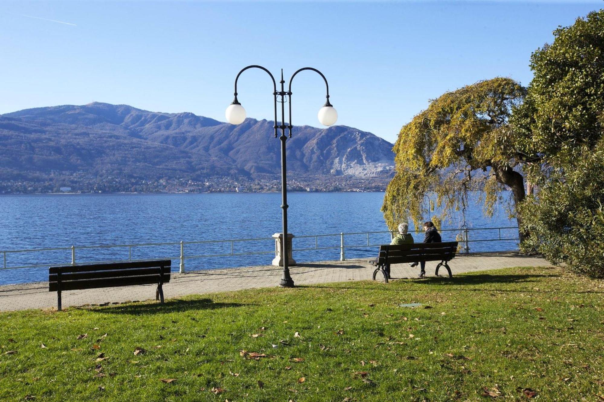Appartamenti Lungolago Verbania Extérieur photo
